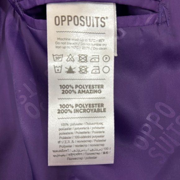 Oppo Suits Christmas Holiday Santa/ Rudolph Red Mens Suit Jacket - Picture 2 of 10